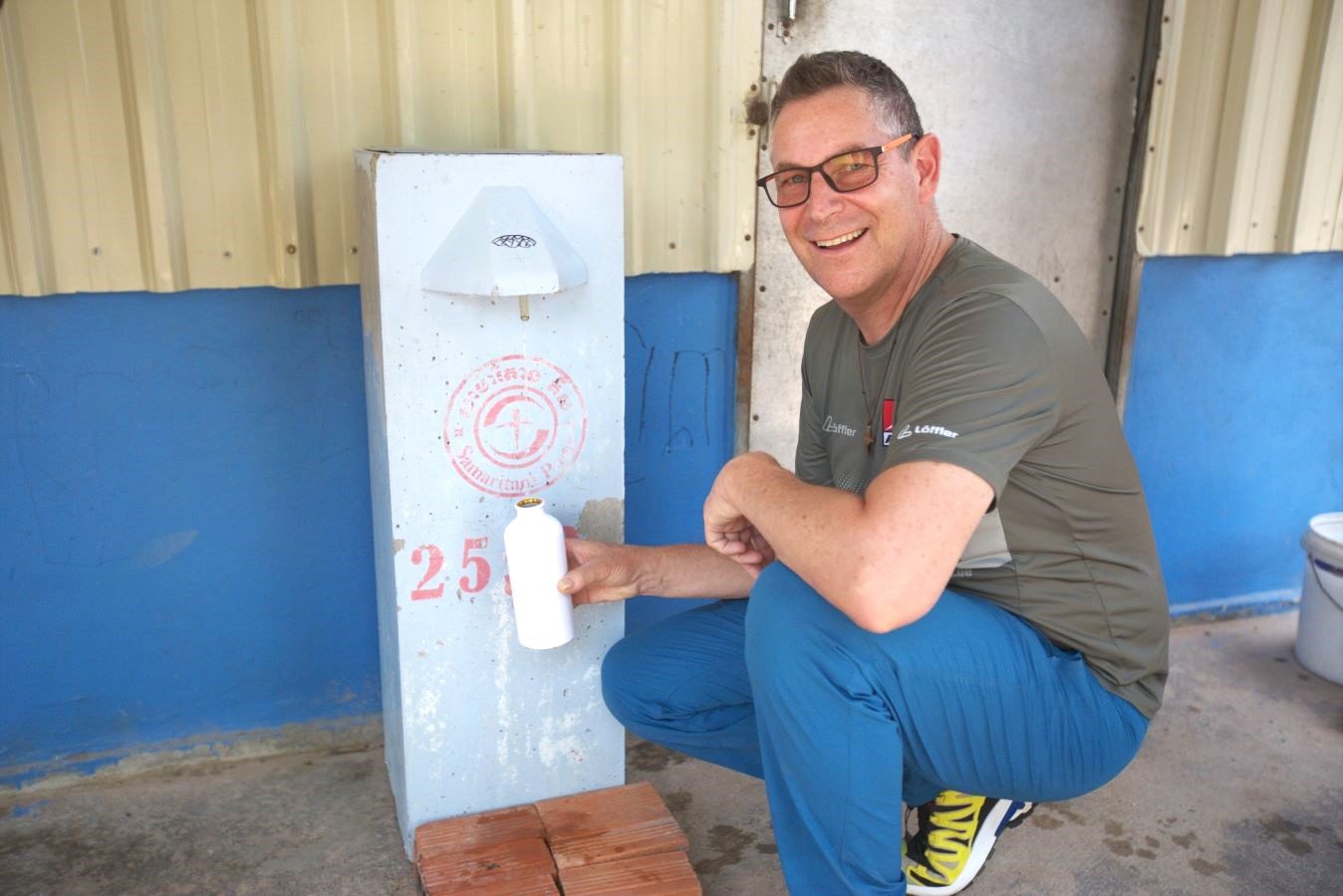 Von der Pfütze zum Wasserhahn_WASH