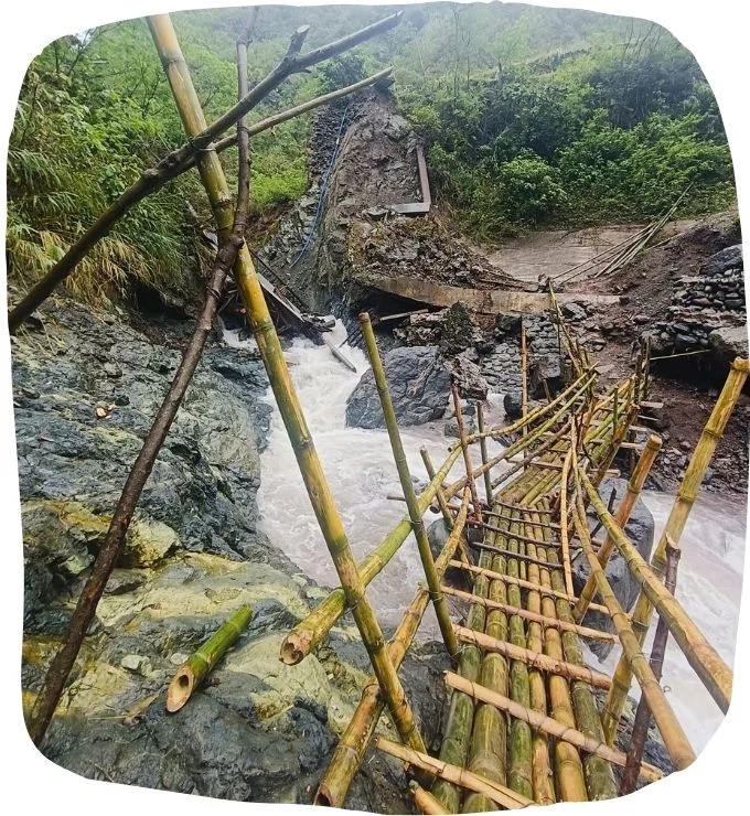 Behelfsbrücke zu unserem Geburtshaus