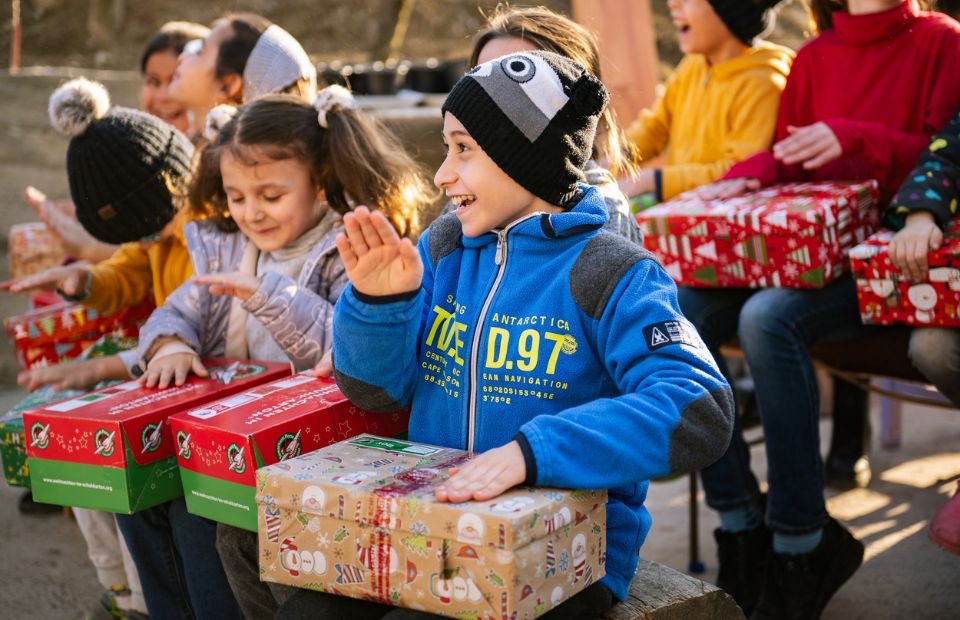 Weihnachten im Schuhkarton als beliebteste Geschenkaktion