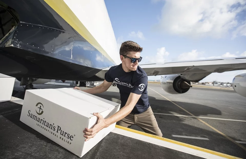 Die DC8 von Samaritan's Purse Die DC8 von Samaritan's Purse