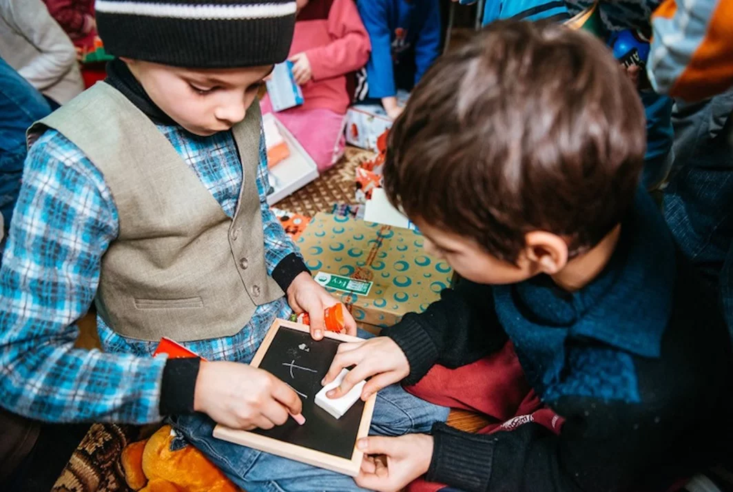 Wie packe ich einen Schuhkarton