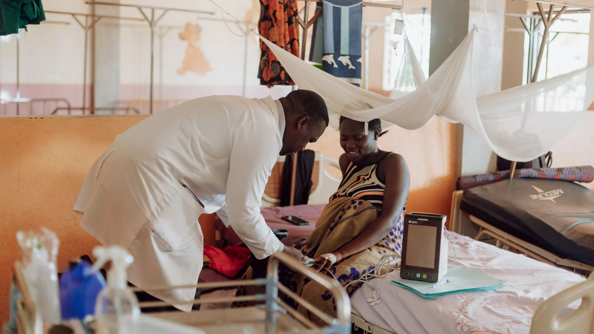 Wunden brauchen mehr als Pflaster - Uganda