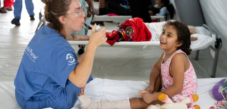 Emergency Field Hospital in Venezuela Seifenblasen Emergency Field Hospital in Venezuela Seifenblasen
