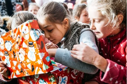 Schuhkarton-Neugier in Moldau