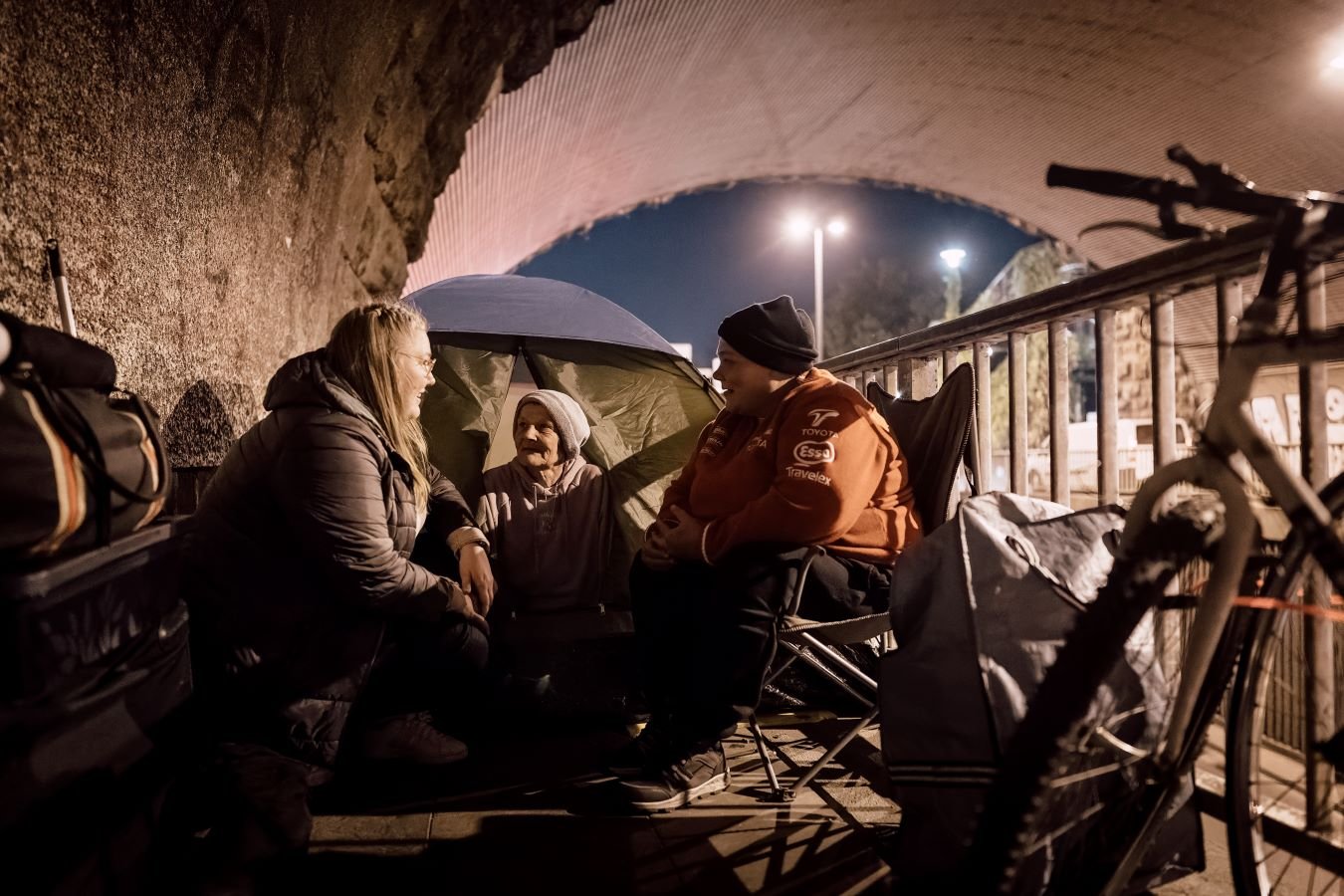 Hoffnung ist warm - Obdachlosenarbeit Hoffnungsvoll