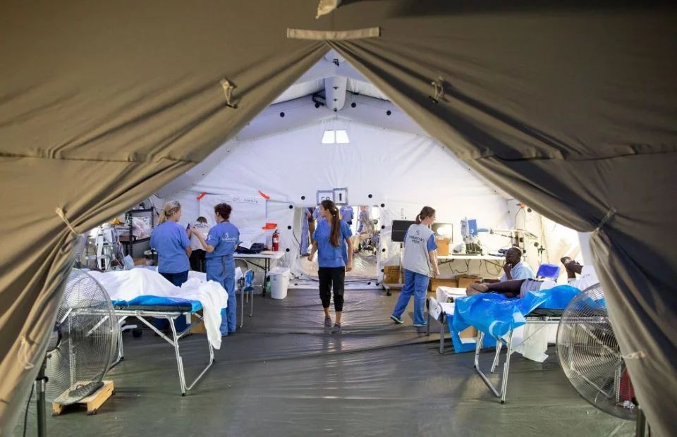 Dies ist ein Beispiel eines mobilen Krankenhauses